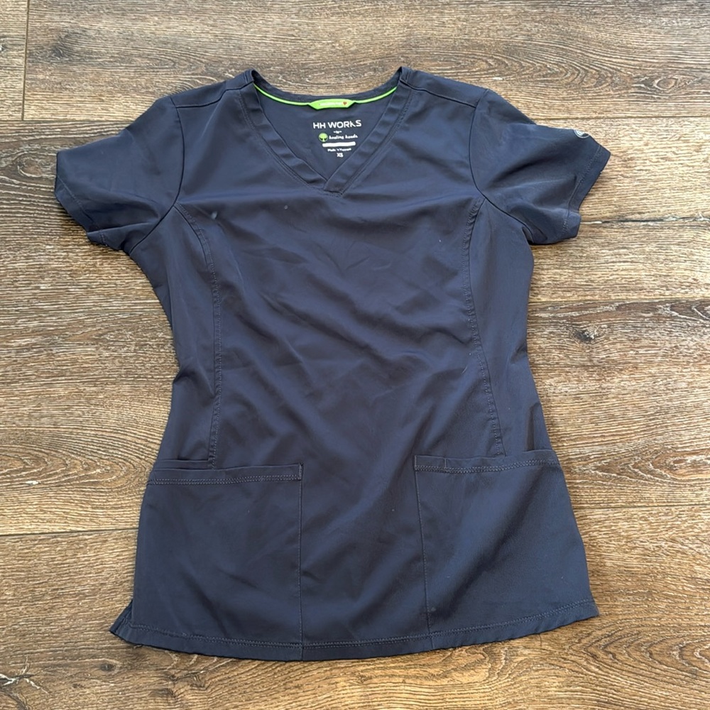 Healing‎ hands grays scrub top XS